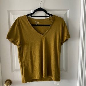 Madewell t-shit. Size medium. Tag on.